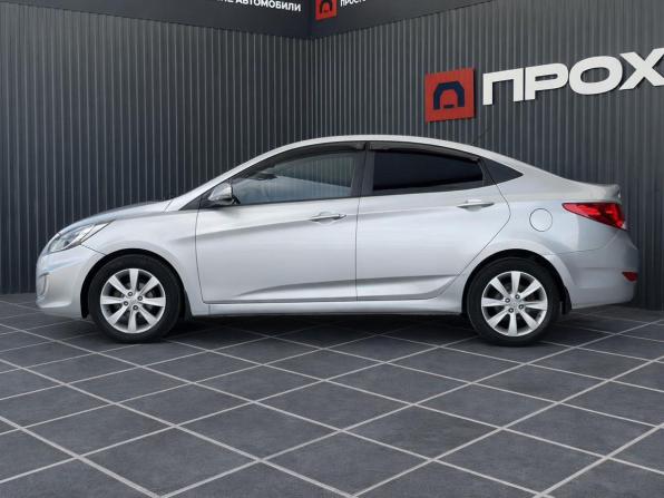 Hyundai Solaris I с пробегом 2011 года, цена 777 000 рублей, 126279 км, седан, Автокод Объявления