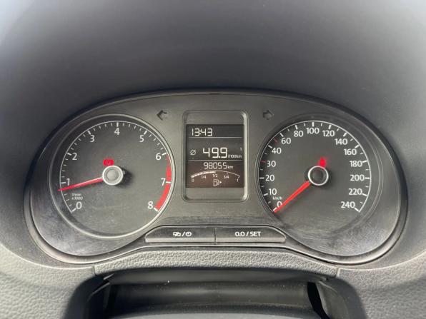 Volkswagen Polo V Рестайлинг с пробегом 2016 года, цена 1 120 000 000 рублей, 98053 км, седан, Автокод Объявления
