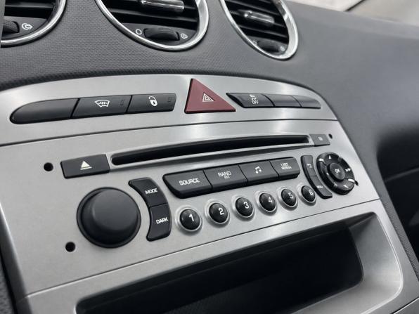 Peugeot 408 I с пробегом 2015 года, цена 569 000 рублей, 162965 км, седан, Автокод Объявления