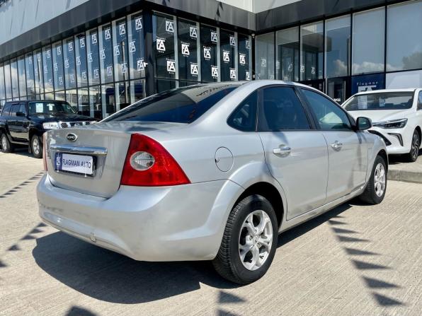 Ford Focus II Рестайлинг с пробегом 2008 года, цена 600 000 рублей, 234000 км, седан, Автокод Объявления