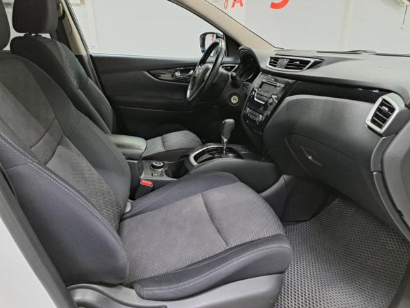 Nissan Qashqai II с пробегом 2017 года, цена 1 530 000 рублей, 140810 км, внедорожник, Автокод Объявления