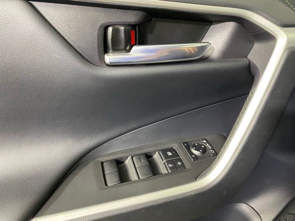 Toyota RAV4 V (XA50) с пробегом 2024 года, цена 3 597 000 рублей, 45861 км, внедорожник, Автокод Объявления