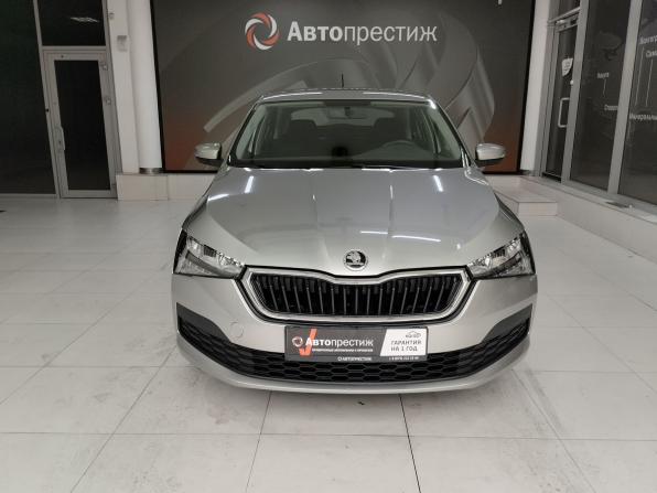 Skoda Rapid II с пробегом 2021 года, цена 1 550 000 рублей, 62188 км, лифтбек, Автокод Объявления