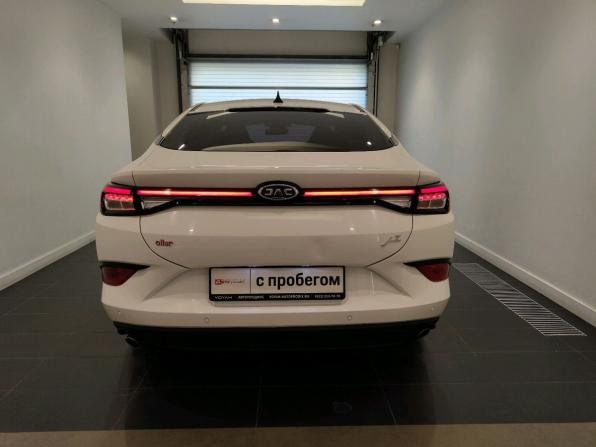 JAC J7 I с пробегом 2023 года, цена 1 049 000 рублей, 41000 км, лифтбек, Автокод Объявления
