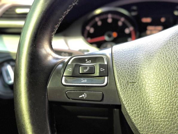 Volkswagen Passat B7 с пробегом 2014 года, цена 1 199 000 рублей, 237016 км, седан, Автокод Объявления