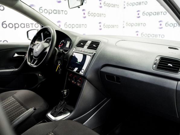 Volkswagen Polo V Рестайлинг с пробегом 2016 года, цена 1 230 000 рублей, 121900 км, седан, Автокод Объявления
