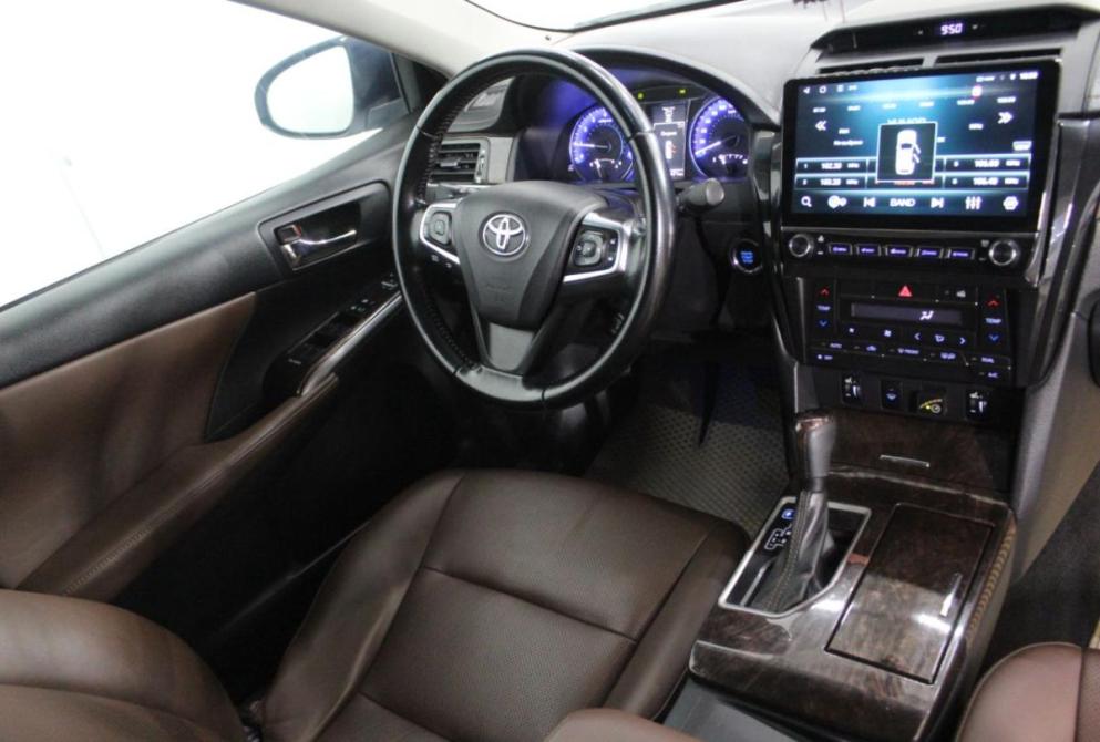 Toyota Camry VII (XV50) Рестайлинг Астрахань  - изображение 13