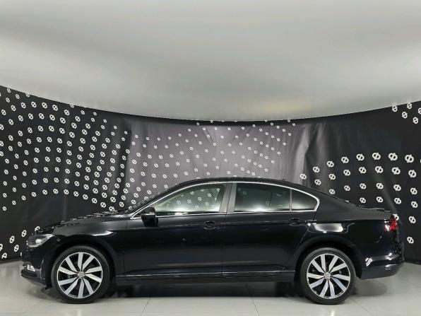 Volkswagen Passat B8 с пробегом 2019 года, цена 2 052 000 рублей, 138558 км, седан, Автокод Объявления