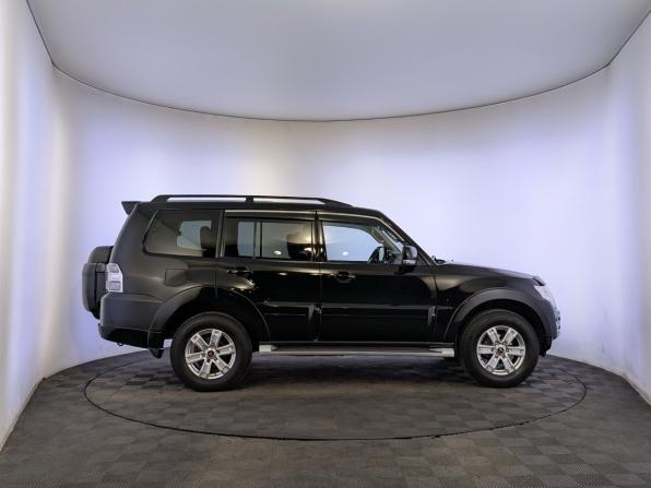 Mitsubishi Pajero IV Рестайлинг 2 с пробегом 2014 года, цена 2 300 000 рублей, 150492 км, внедорожник, Автокод Объявления
