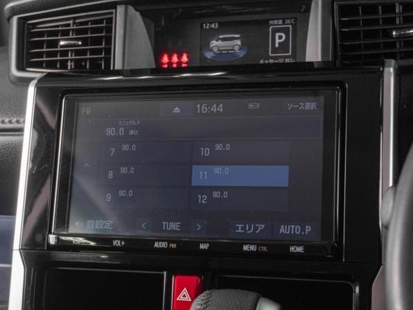 Toyota Roomy I Рестайлинг с пробегом 2021 года, цена 1 399 000 рублей, 104774 км, микровэн, Автокод Объявления