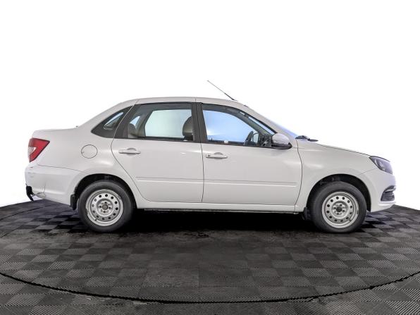 Lada (ВАЗ) Granta I Рестайлинг с пробегом 2024 года, цена 635 000 рублей, 65915 км, седан, Автокод Объявления