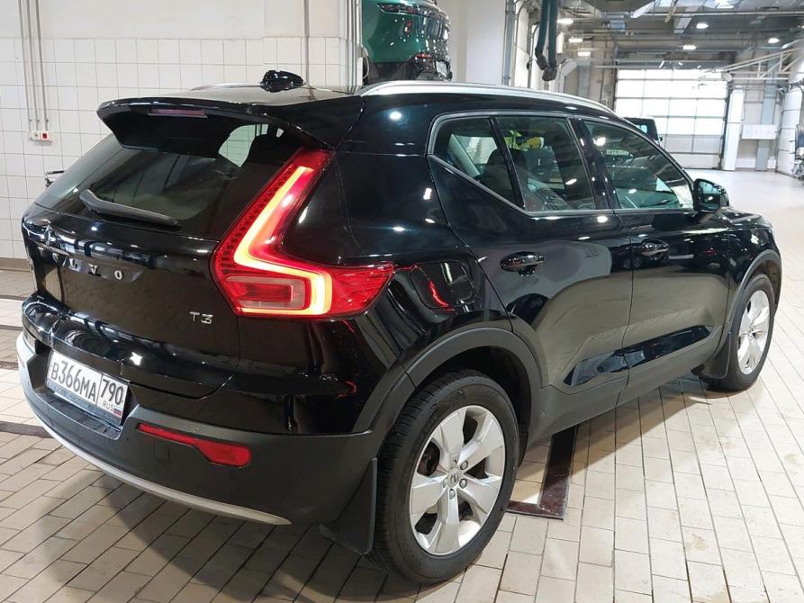 Volvo XC40 I Москва  - изображение 14