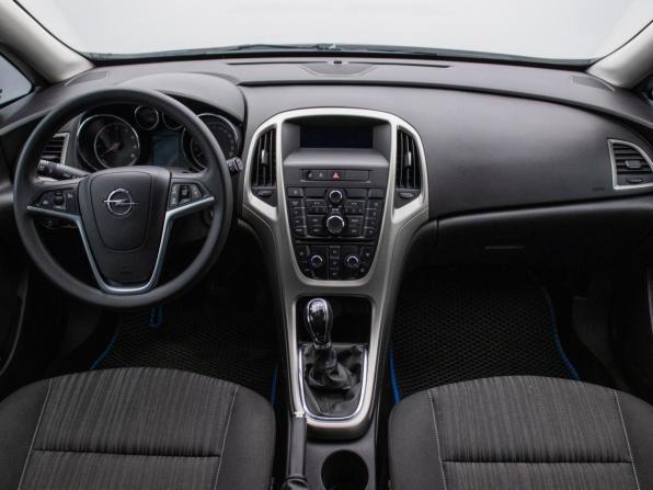 Opel Astra J с пробегом 2011 года, цена 578 000 рублей, 168265 км, хэтчбек, Автокод Объявления