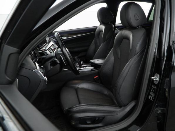BMW 5 серии VII (G30/G31/G38) с пробегом 2019 года, цена 2 155 444 рубля, 314464 км, седан, Автокод Объявления