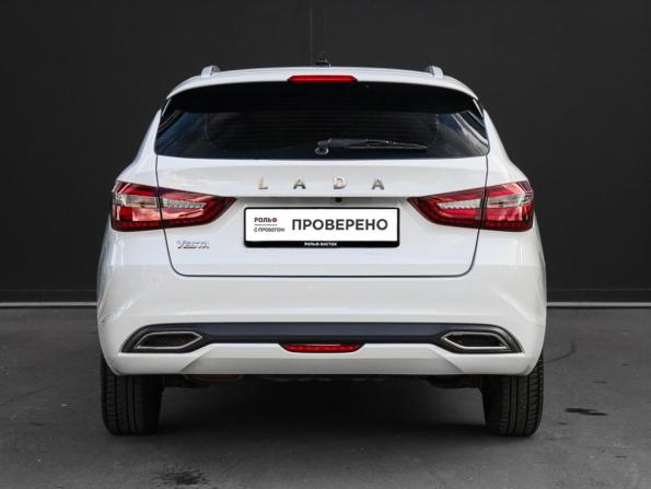 Lada (ВАЗ) Vesta I Рестайлинг (NG) с пробегом 2024 года, цена 1 320 000 рублей, 44025 км, универсал, Автокод Объявления