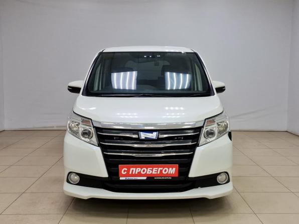 Toyota Noah III (R80) с пробегом 2014 года, цена 1 850 000 рублей, 262415 км, минивэн, Автокод Объявления