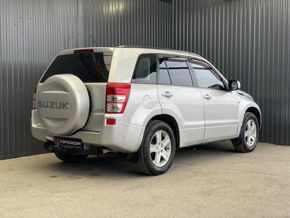 Suzuki Grand Vitara II с пробегом 2008 года, цена 797 000 рублей, 273388 км, внедорожник, Автокод Объявления