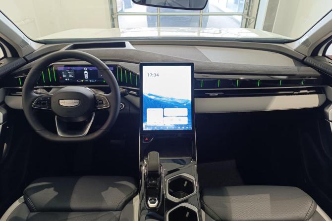 Новый Geely Atlas II 2026 года, цена 4 019 990 рублей, внедорожник, Автокод Объявления