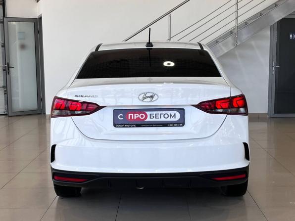 Hyundai Solaris II Рестайлинг с пробегом 2021 года, цена 1 369 900 рублей, 99600 км, седан, Автокод Объявления