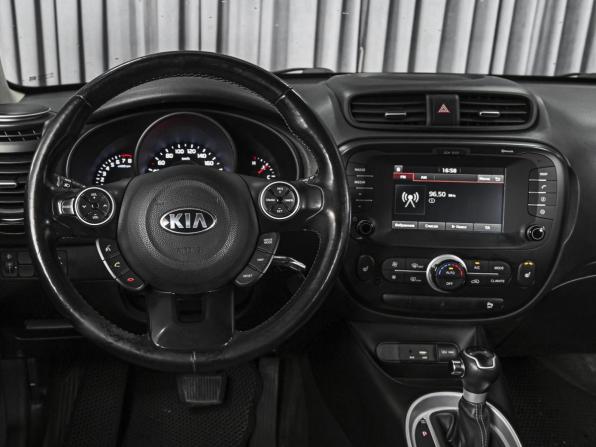 Kia Soul II Рестайлинг с пробегом 2018 года, цена 1 980 000 рублей, 66073 км, хэтчбек, Автокод Объявления
