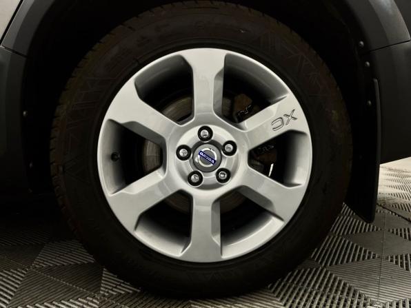 Volvo XC70 II с пробегом 2012 года, цена 1 499 000 рублей, 293821 км, универсал, Автокод Объявления