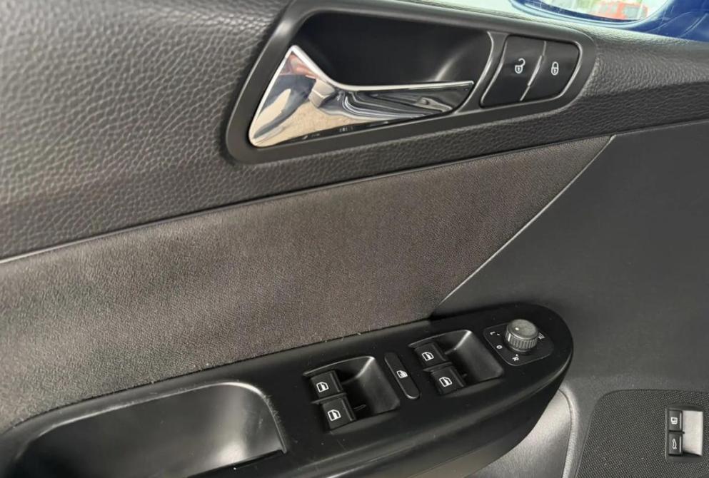 Volkswagen Passat B6 Киров  - изображение 16