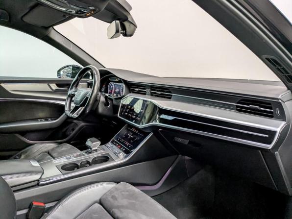 Audi A6 V (C8) с пробегом 2018 года, цена 3 390 000 рублей, 122223 км, седан, Автокод Объявления