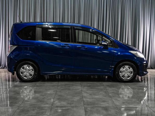 Honda Freed I Рестайлинг с пробегом 2014 года, цена 1 399 000 рублей, 74387 км, компактвэн, Автокод Объявления