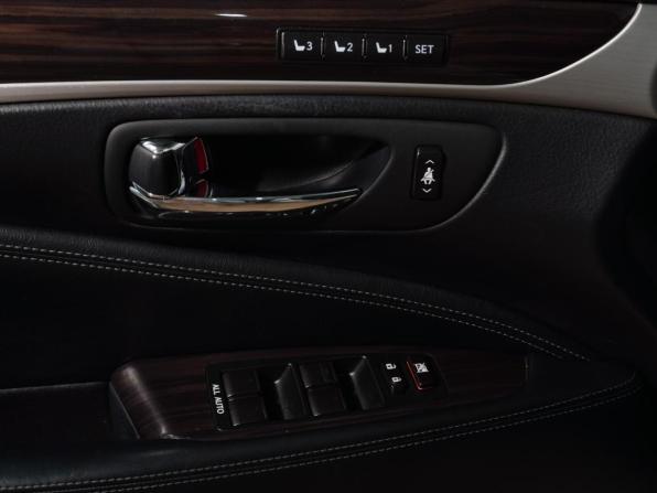 Lexus LS IV Рестайлинг 2 с пробегом 2013 года, цена 2 328 000 рублей, 232011 км, седан, Автокод Объявления