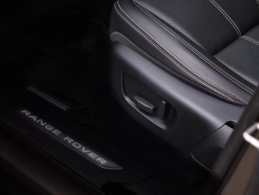 Land Rover Range Rover Velar I Санкт-Петербург  - изображение 25