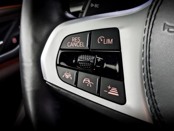 BMW 5 серии VII (G30/G31/G38) с пробегом 2020 года, цена 3 630 000 рублей, 59448 км, седан, Автокод Объявления