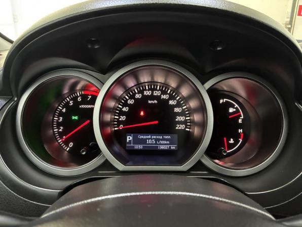 Suzuki Grand Vitara II Рестайлинг с пробегом 2010 года, цена 1 170 000 рублей, 137000 км, внедорожник, Автокод Объявления