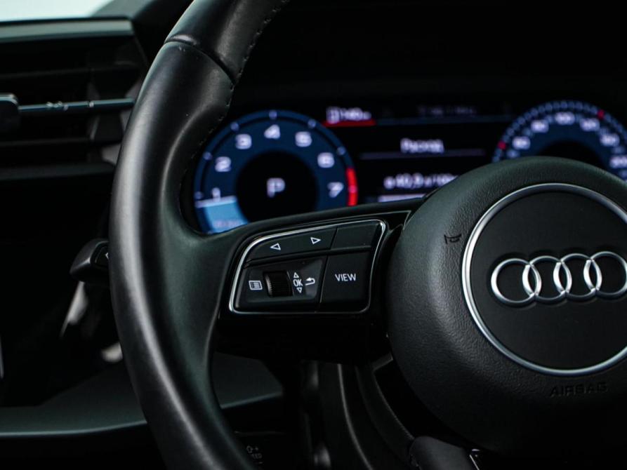 Audi A3 IV (8Y) Москва  - изображение 12