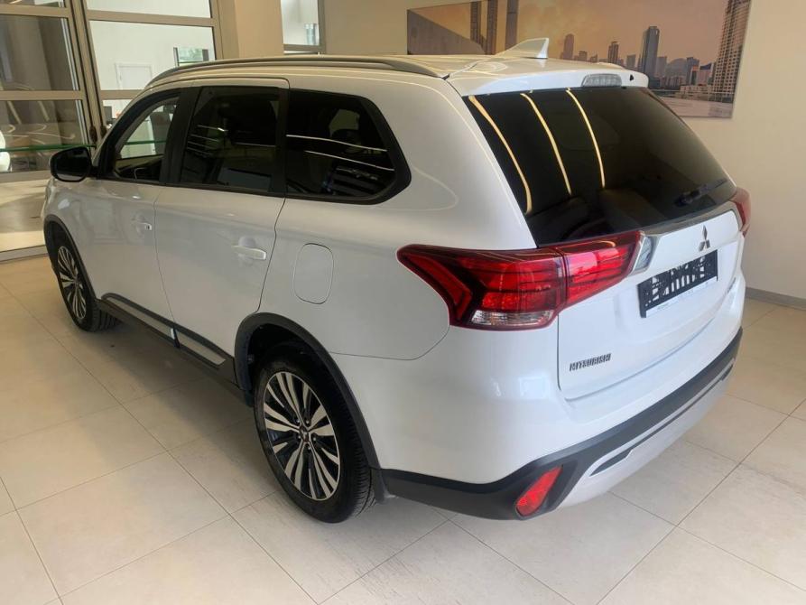 Mitsubishi Outlander III Рестайлинг 3 Челябинск  - изображение 6