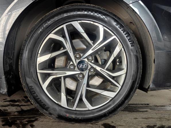 Hyundai Sonata VIII (DN8) с пробегом 2021 года, цена 2 460 000 рублей, 130300 км, седан, Автокод Объявления