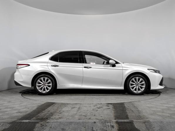 Toyota Camry VIII (XV70) с пробегом 2019 года, цена 2 490 000 рублей, 118650 км, седан, Автокод Объявления