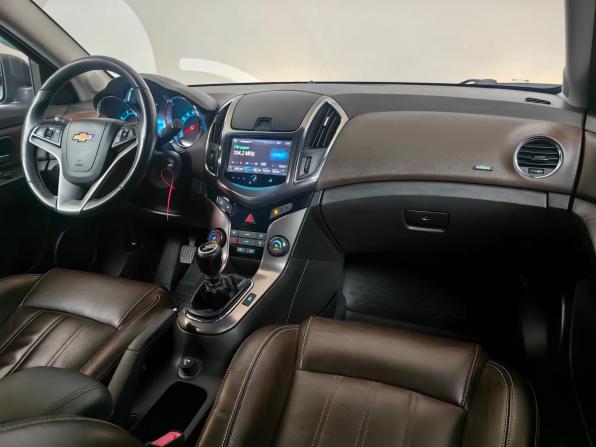 Chevrolet Cruze I Рестайлинг с пробегом 2012 года, цена 674 000 рублей, 206770 км, хэтчбек, Автокод Объявления