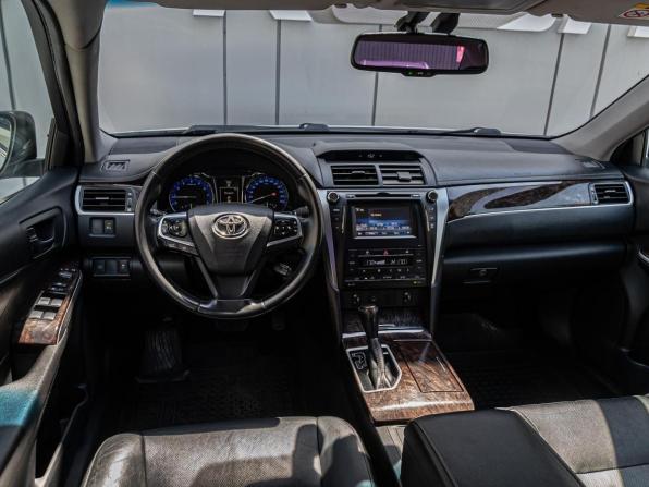 Toyota Camry VII (XV50) Рестайлинг с пробегом 2016 года, цена 1 920 000 рублей, 176070 км, седан, Автокод Объявления