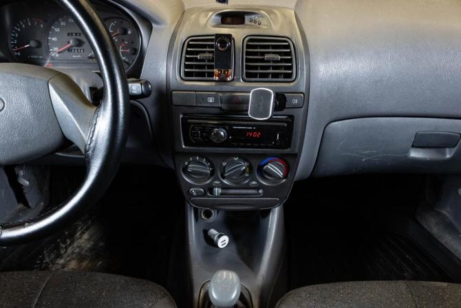 Hyundai Accent II Рестайлинг с пробегом 2004 года, цена 209 000 рублей, 322393 км, седан, Автокод Объявления
