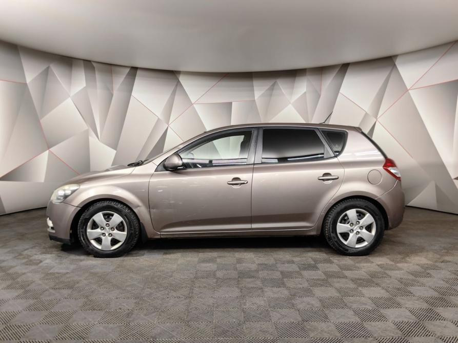 Kia Ceed I Рестайлинг Москва  - изображение 5