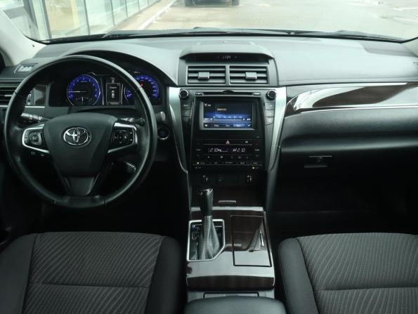 Toyota Camry VII (XV50) Рестайлинг 2 с пробегом 2017 года, цена 1 920 000 рублей, 183025 км, седан, Автокод Объявления