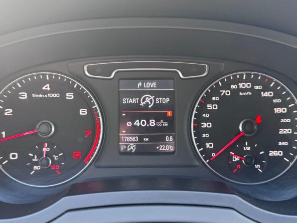 Audi Q3 I (8U) с пробегом 2012 года, цена 1 599 900 рублей, 178547 км, внедорожник, Автокод Объявления