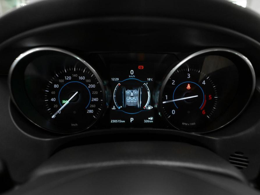 Jaguar XE I Москва  - изображение 10