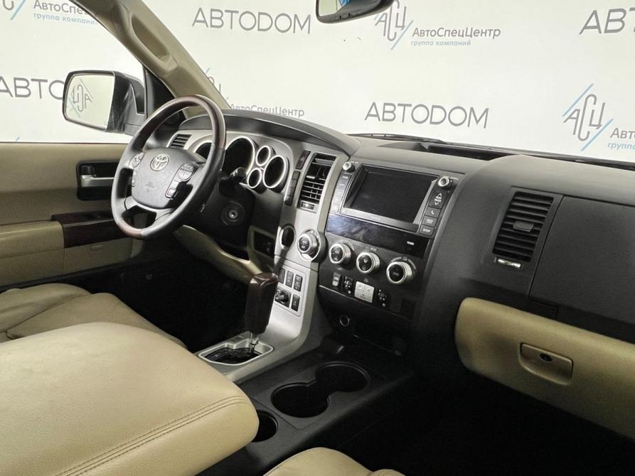 Toyota Sequoia II Москва  - изображение 9