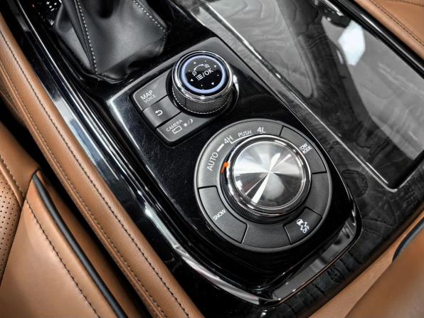 Infiniti QX80 I Рестайлинг 3 с пробегом 2021 года, цена 6 200 000 рублей, 116000 км, внедорожник, Автокод Объявления