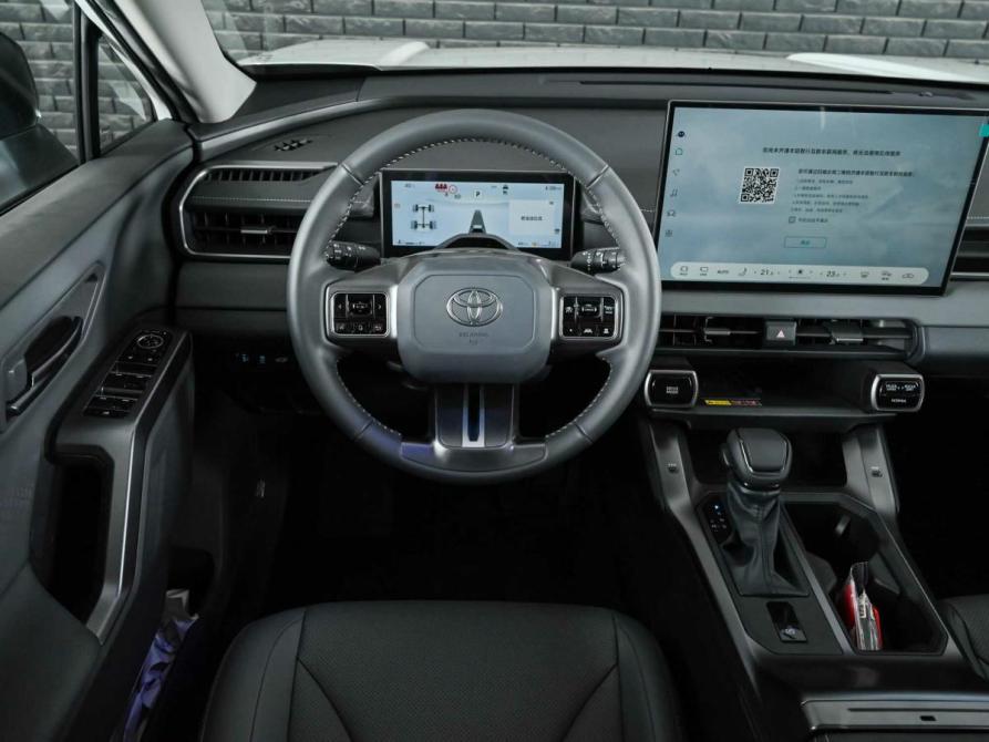 Toyota RAV4 VI (XA60) Екатеринбург  - изображение 13