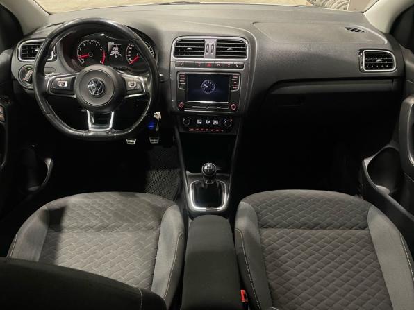 Volkswagen Polo V Рестайлинг с пробегом 2018 года, цена 795 000 рублей, 209865 км, седан, Автокод Объявления