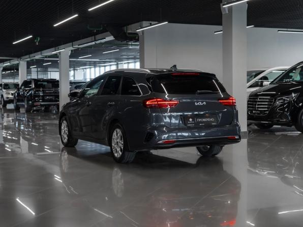 Kia Ceed III Рестайлинг с пробегом 2021 года, цена 2 290 000 рублей, 63000 км, универсал, Автокод Объявления