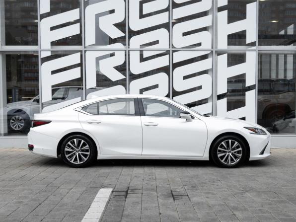 Lexus ES VII с пробегом 2018 года, цена 4 070 000 рублей, 85546 км, седан, Автокод Объявления