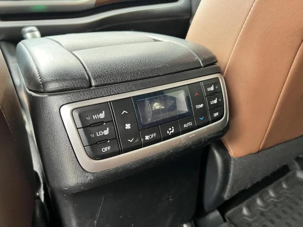 Toyota Highlander III (XU50) Рестайлинг с пробегом 2018 года, цена 3 200 000 рублей, 77000 км, внедорожник, Автокод Объявления